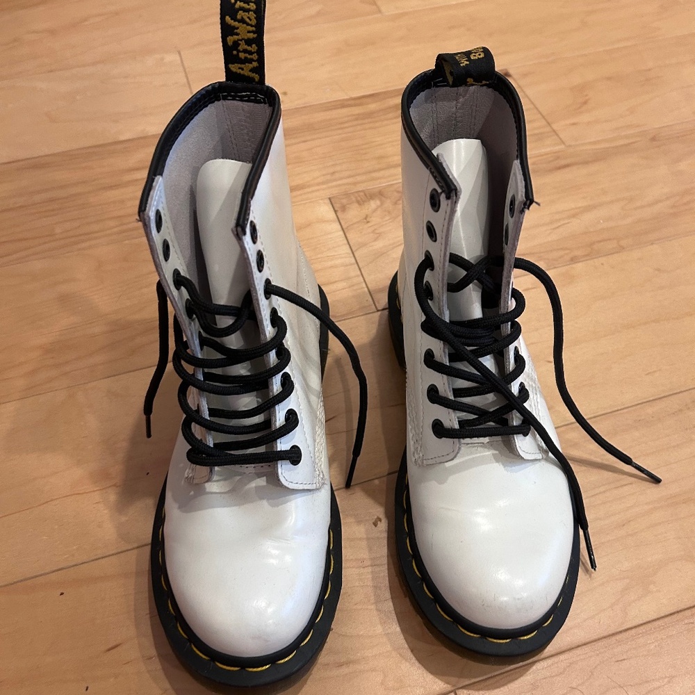 Nearly brand new white Dr. Marten boots